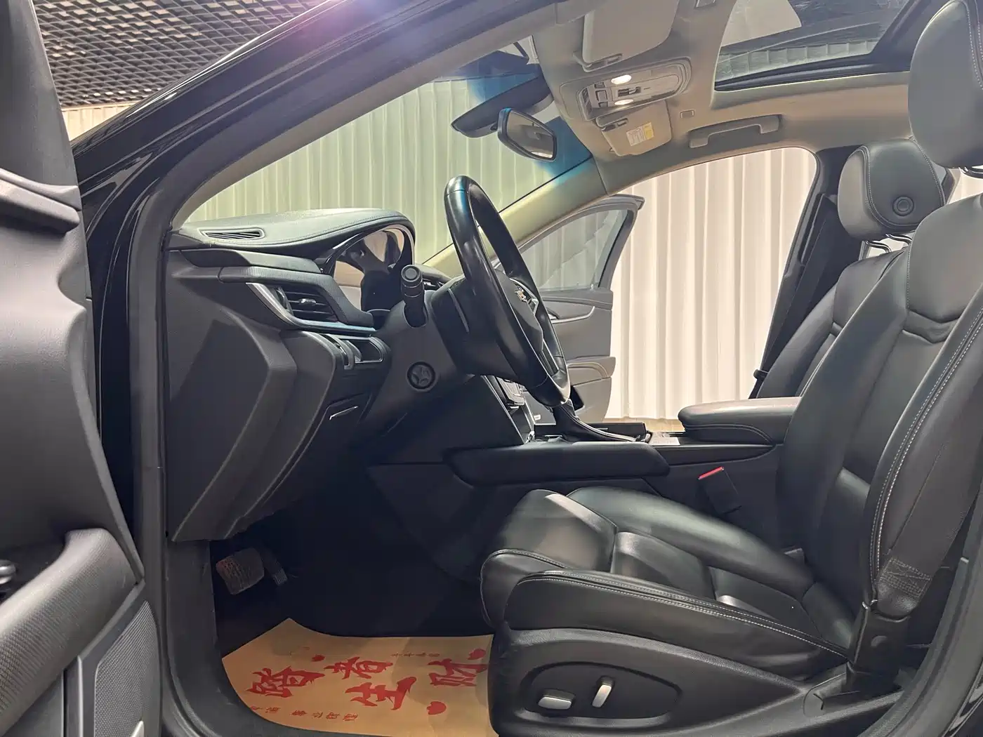 Cadillac XTS 2018 28T Technology фото 9