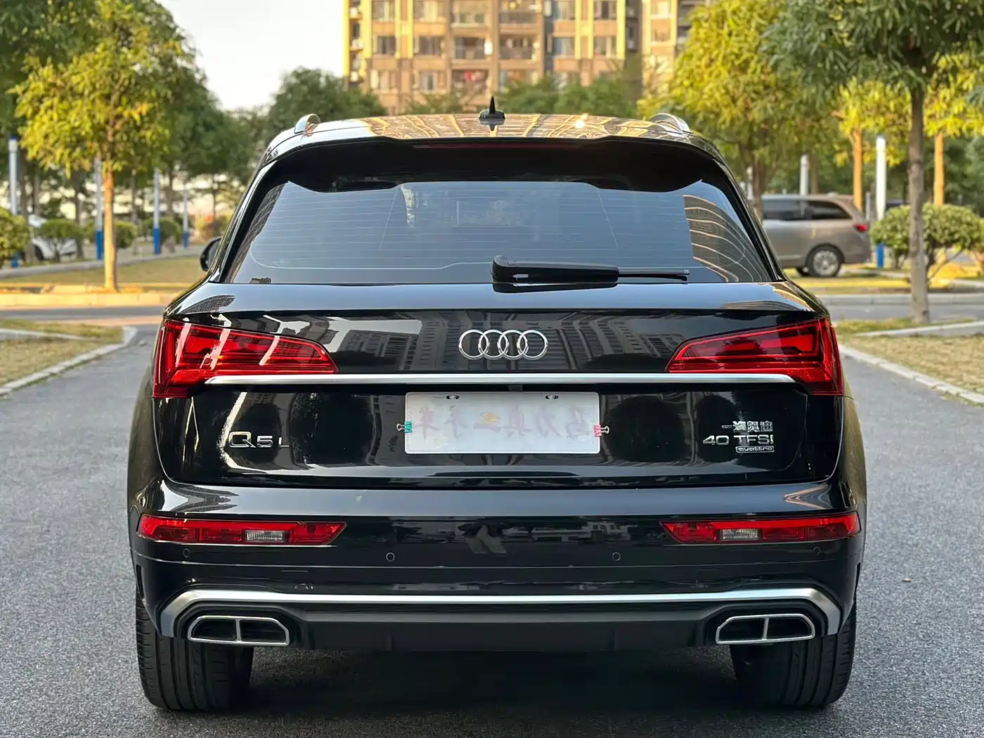 Audi Q5L 2022 40T Luxury Dynamic фото 6
