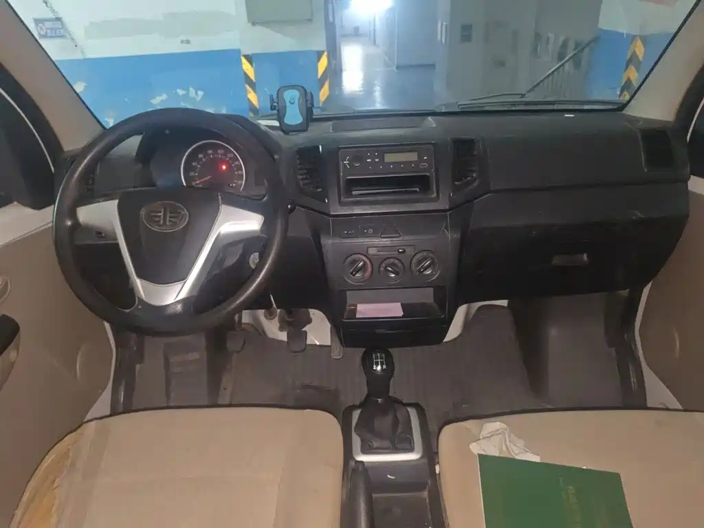FAW Jiabao V77 2016 2016 1.0L Commercial Version DAM10AR