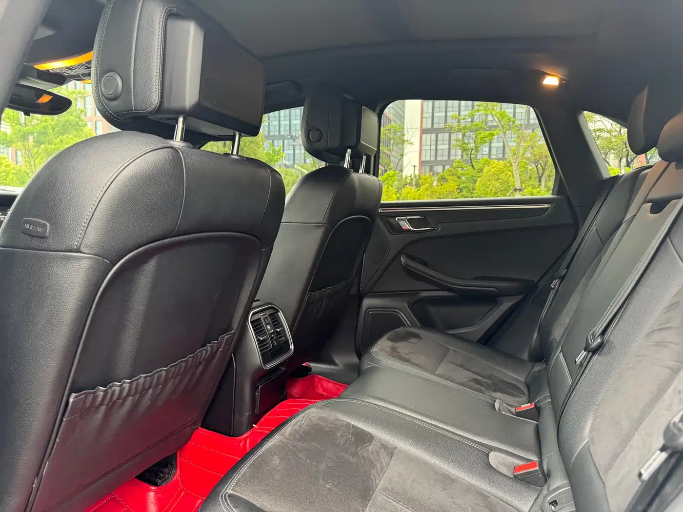 Porsche Macan 2016 Macan 2.0T фото 13
