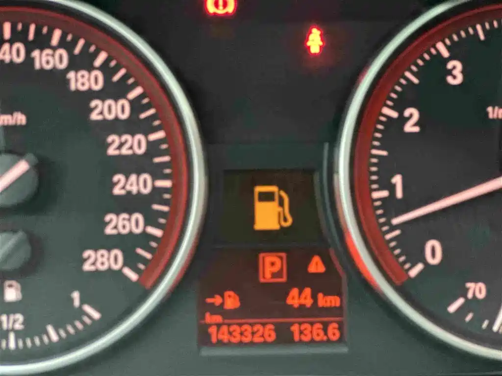 Фото 13 - BMW 3 Series (Import)