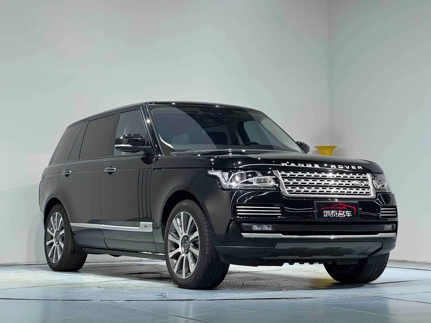Land Rover Range Rover 2016 5.0 SC V8 AB Ultimate Autobiography LWB фото 4