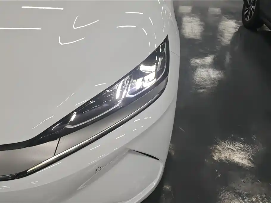 BYD Qin L 2025 Model EV 545KM Excellence Edition фото 5