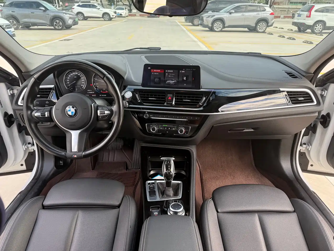 Фото 9 - BMW 1 Series