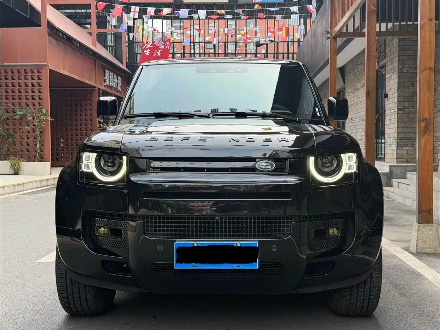 Фото 17 - Land Rover Defender