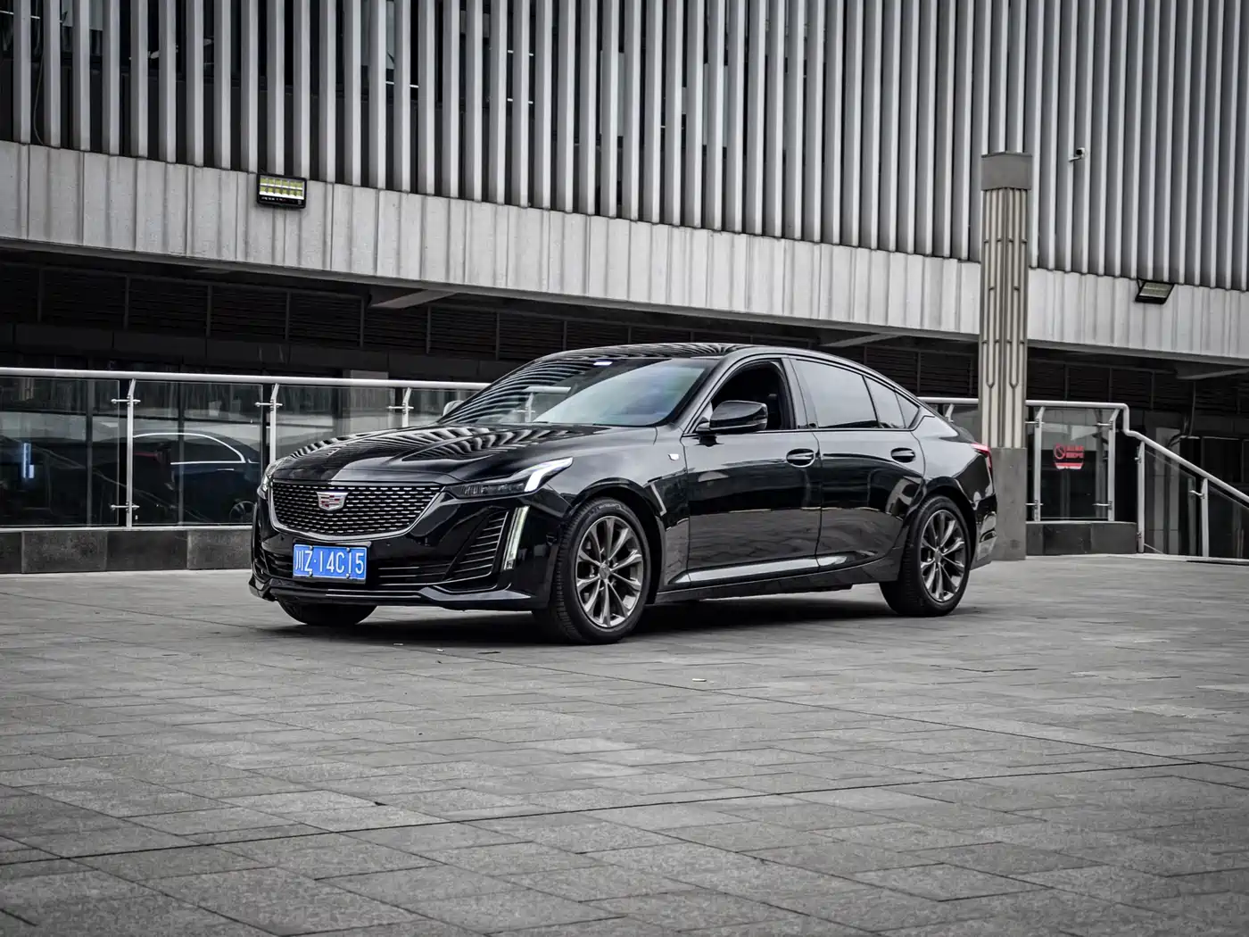 CADILLAC CT5