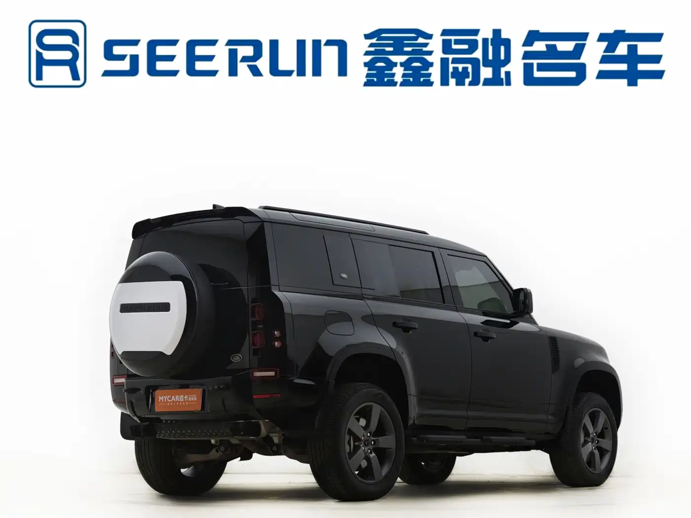 Фото 8 - Land Rover Defender
