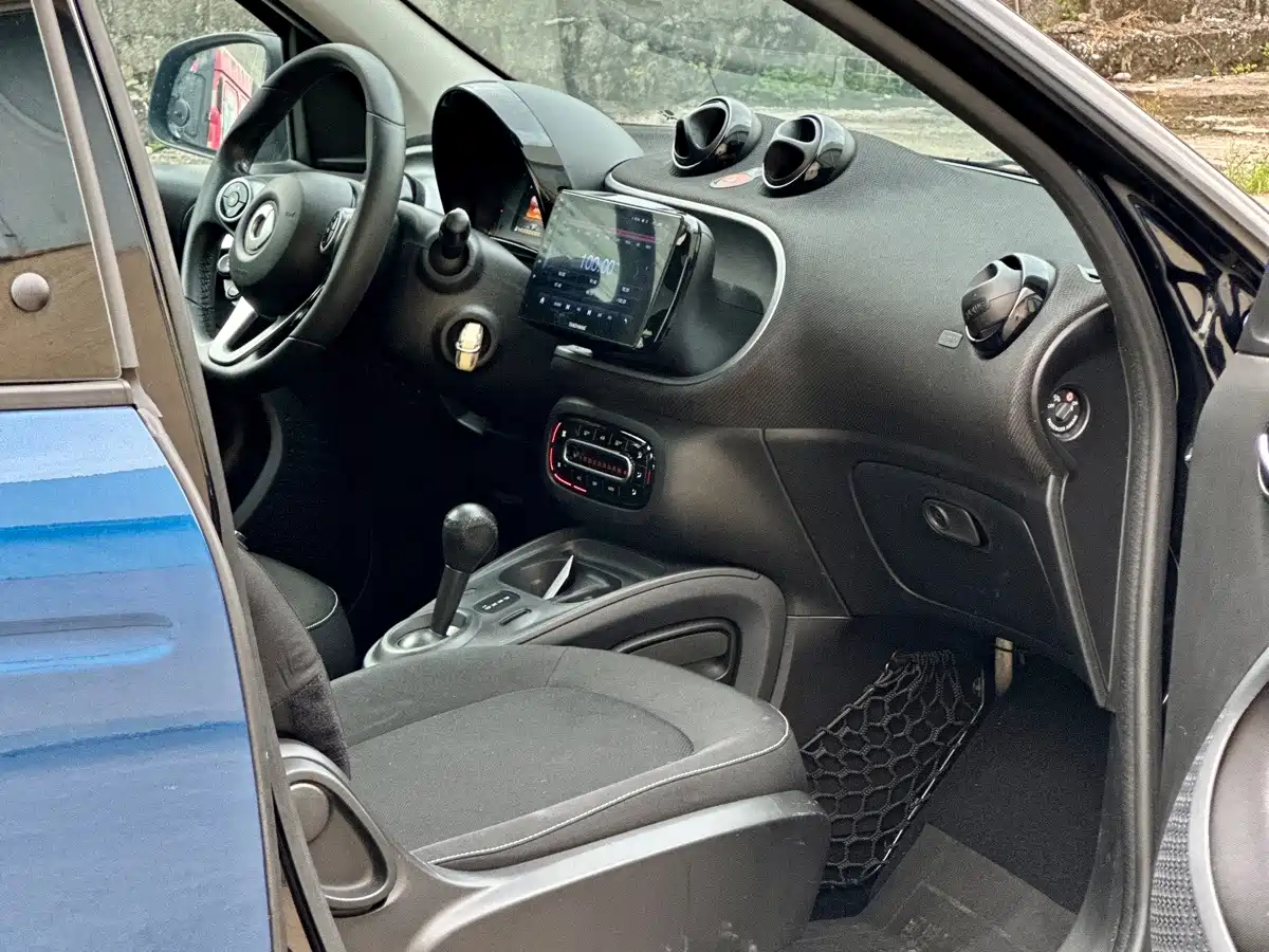 smart forfour 2018 2016 1.0L 52kW Passion Edition