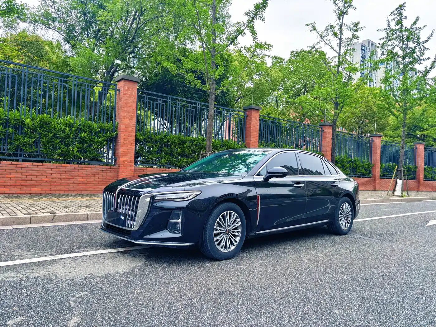 Hongqi H5 2024 1.5T DCT Smart Connect Flag Rhythm Edition