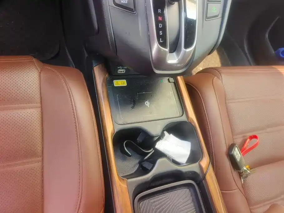Фото 16 - Honda CR-V