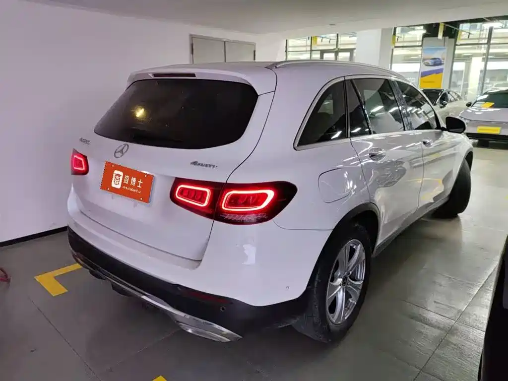 Mercedes-Benz GLC 2020 GLC 260 L 4MATIC Dynamic фото 3