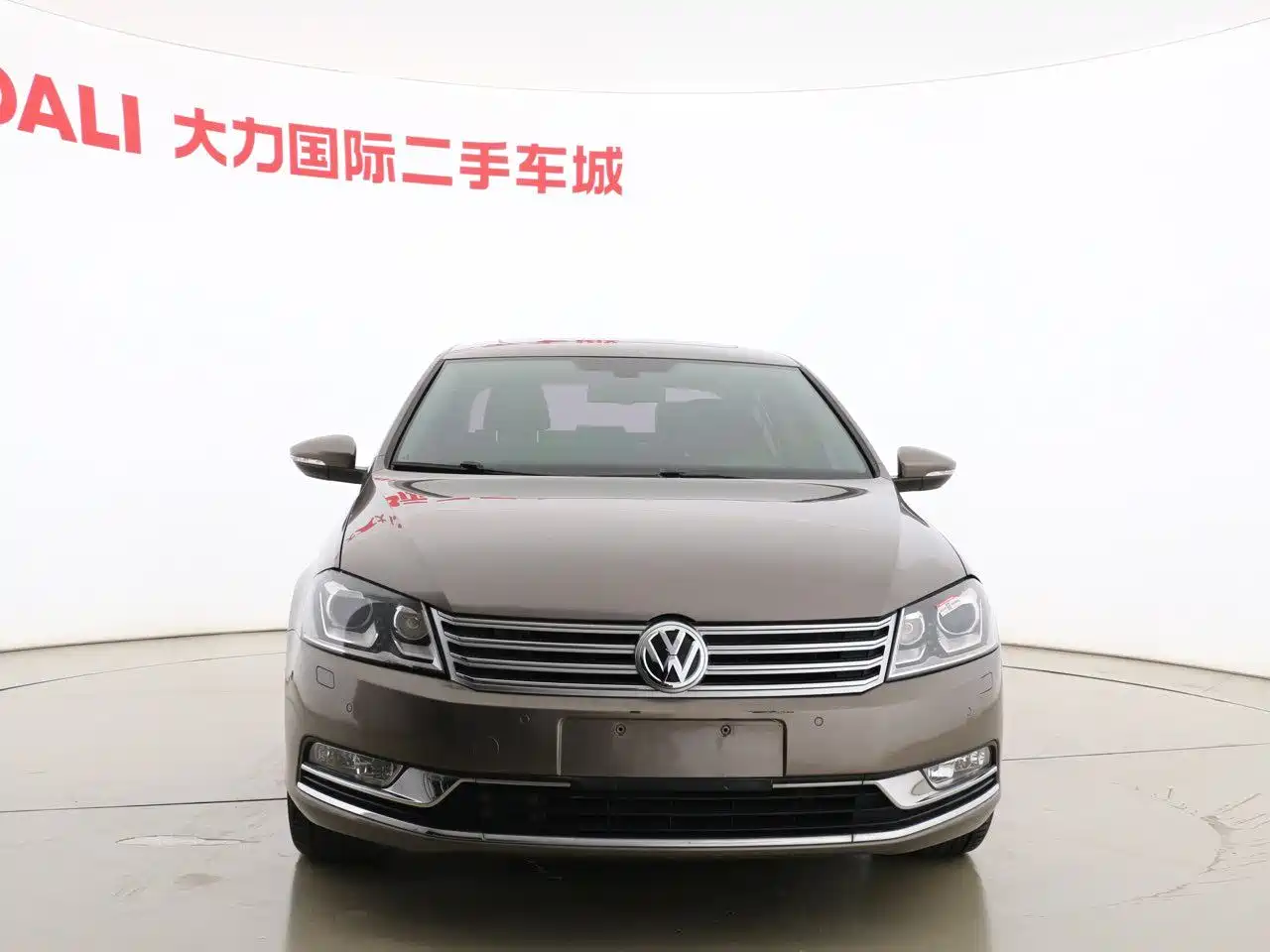 Volkswagen Magotan 2015 1.8TSI Premium фото 3