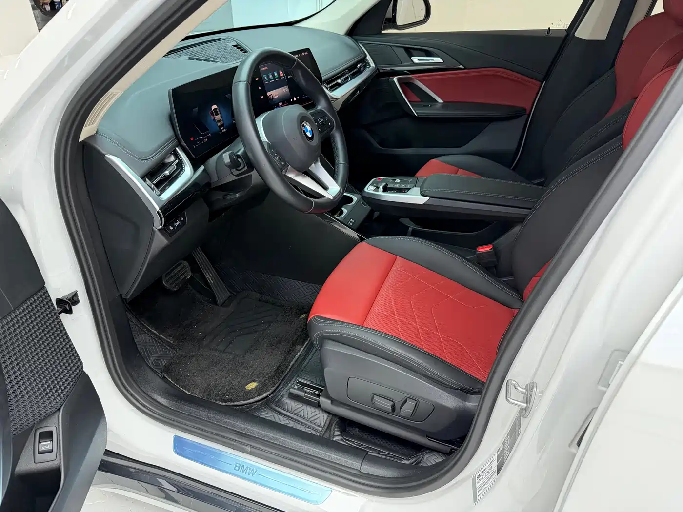 BMW X1 2023 sDrive20Li X Design Package фото 12