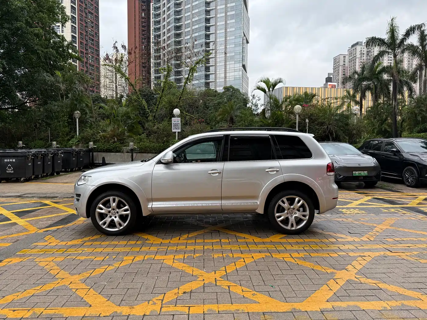 Volkswagen Touareg 2010 3.6 Limited Luxury Edition фото 24