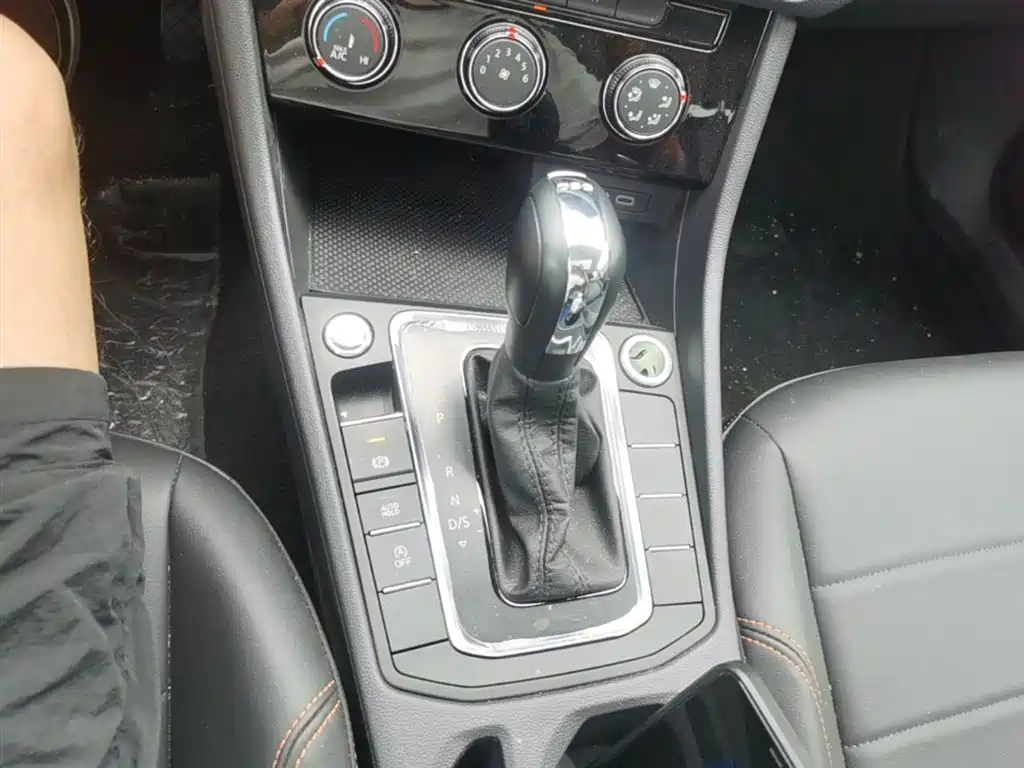 Volkswagen Bora 2025 200TSI DSG Joy Ride Navigation Edition фото 21