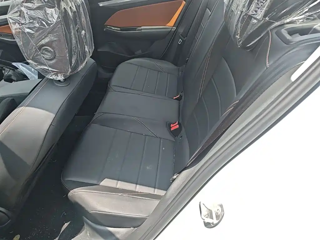 Volkswagen Bora 2025 Facelift 200TSI DSG Navigation Edition фото 24