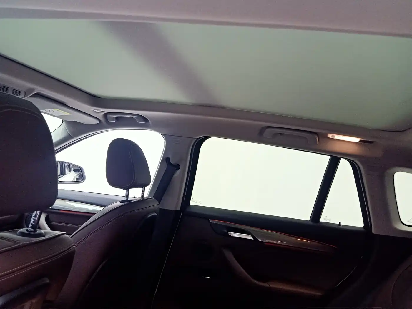 BMW X1 2016 xDrive20Li Luxury Model фото 18