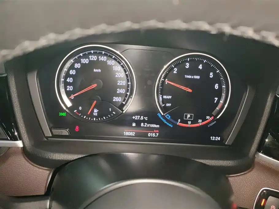 BMW X1 2022 sDrive25Li Leading фото 14