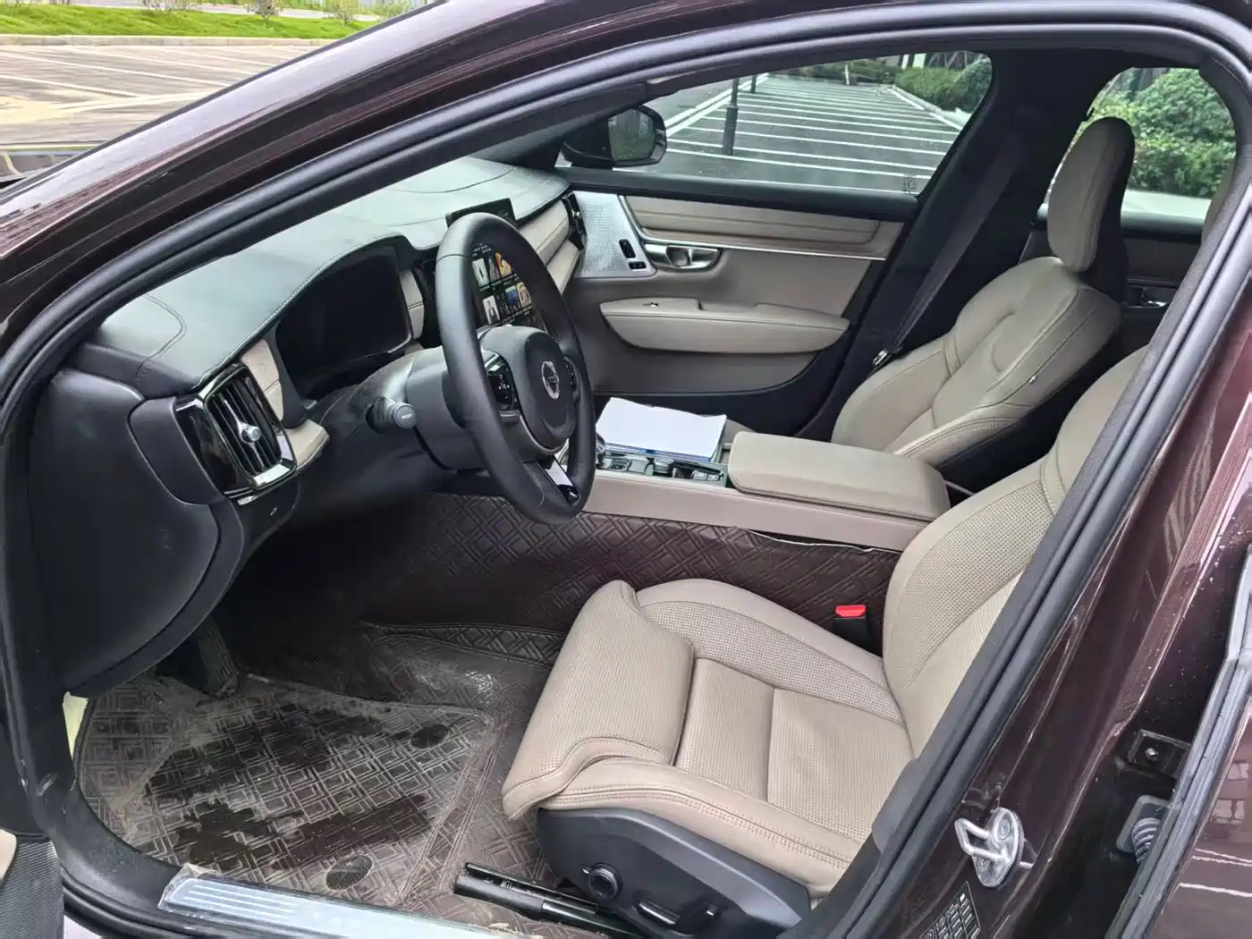 Volvo S90 2026 B5 Zhiya Luxury Edition фото 4