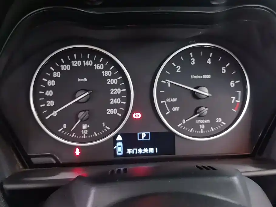 BMW 2 Series (Import) 2015 218i Convertible Coupe фото 14