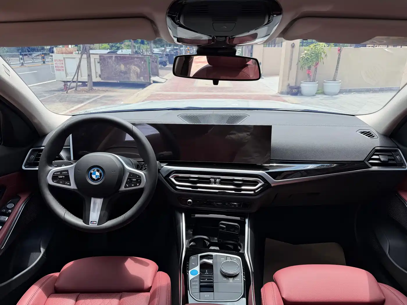  BMW BMW i3 2024 eDrive 35 L 5