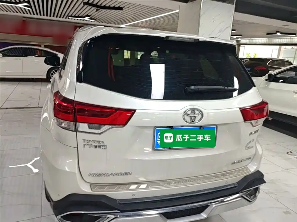Toyota Highlander 2018 2.0T 4WD Luxury 7-seater China VI фото 6