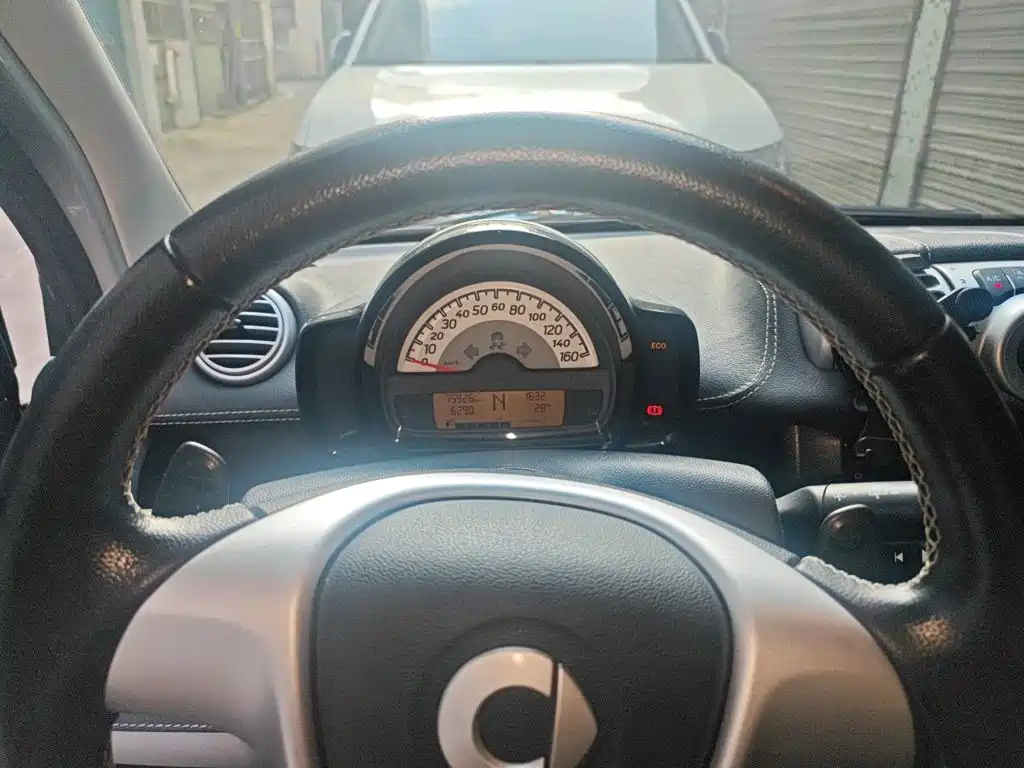 smart fortwo 2014 2014 1.0 MHD Hardtop Urban Lightwave Passion Edition