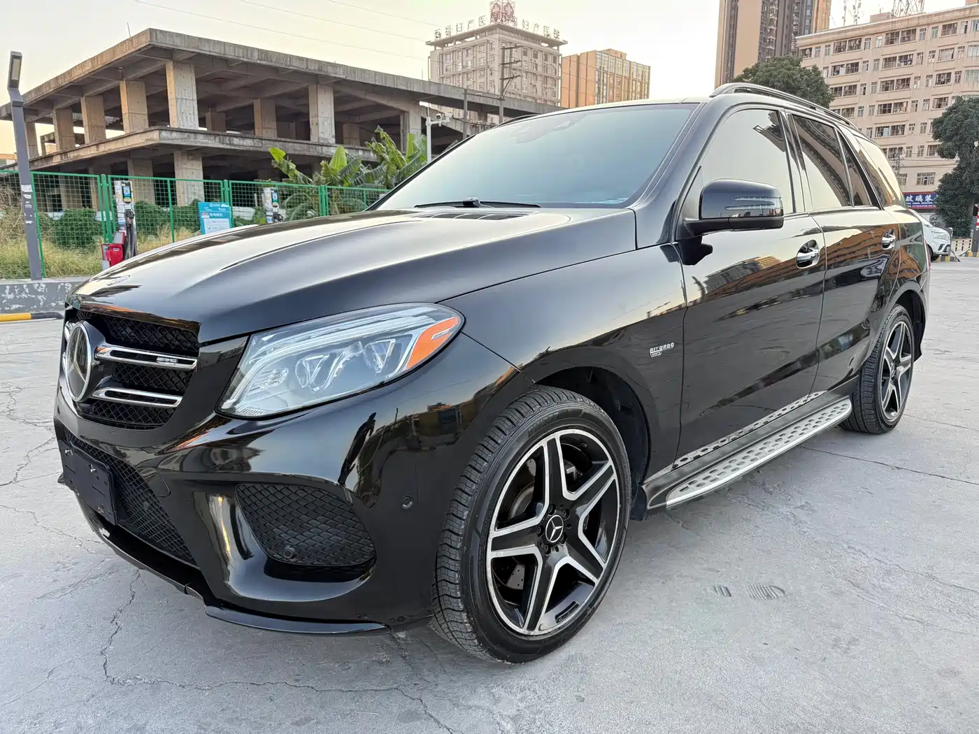 Mercedes-Benz GLE AMG 2017 AMG GLE 43 4MATIC
