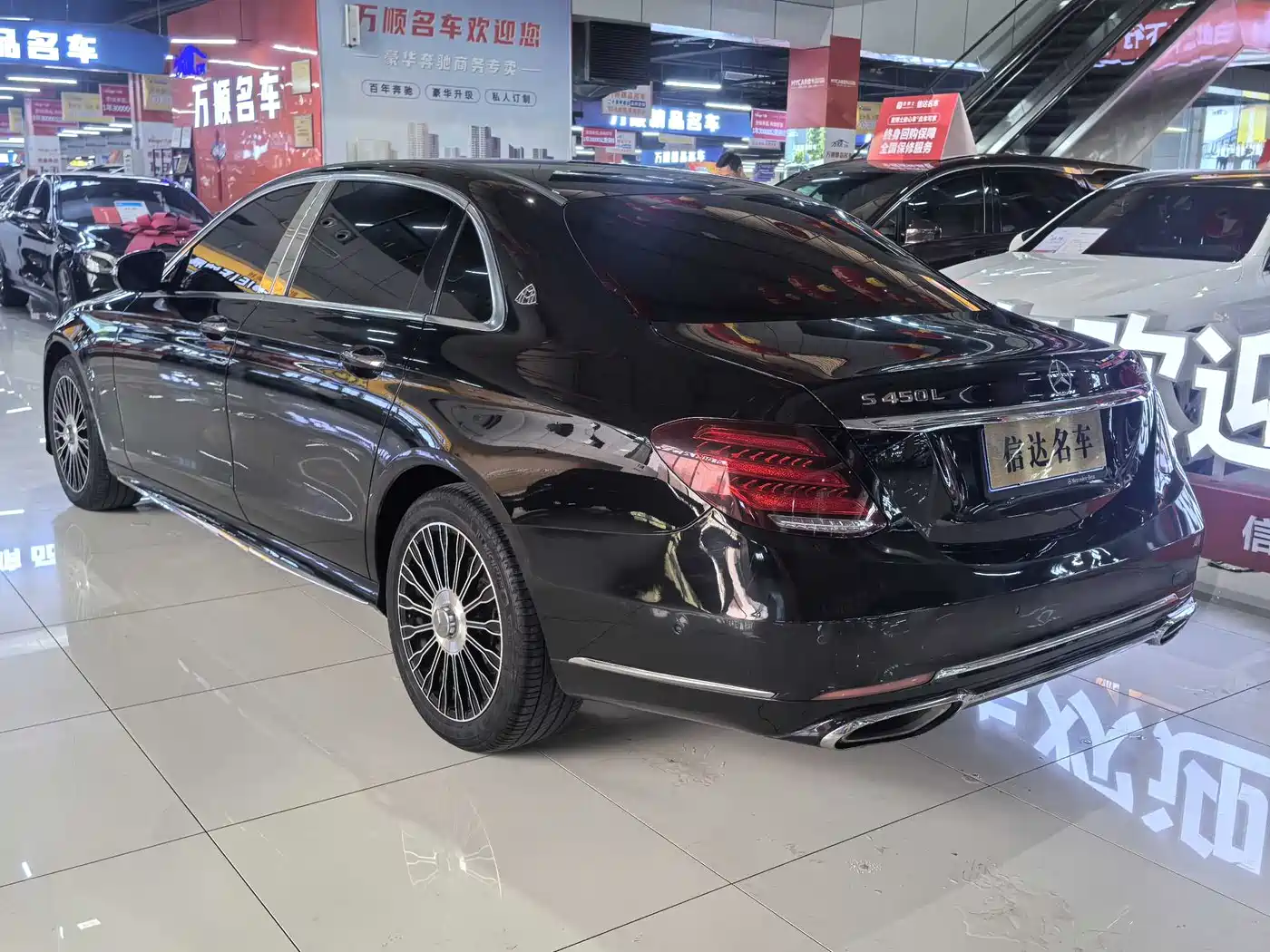 Mercedes-Benz E-Class 2017 E 200 L Sport 4MATIC фото 12