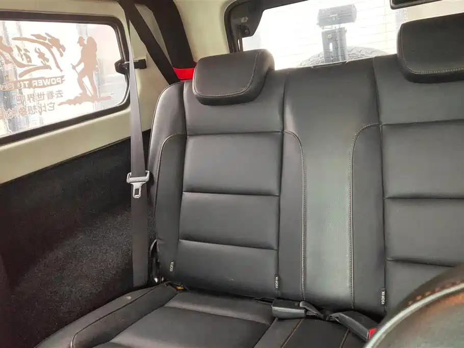 BAIC ORV Beijing Offroad BJ40 2016 Model 40L 2.0T Manual 4WD Premium фото 4