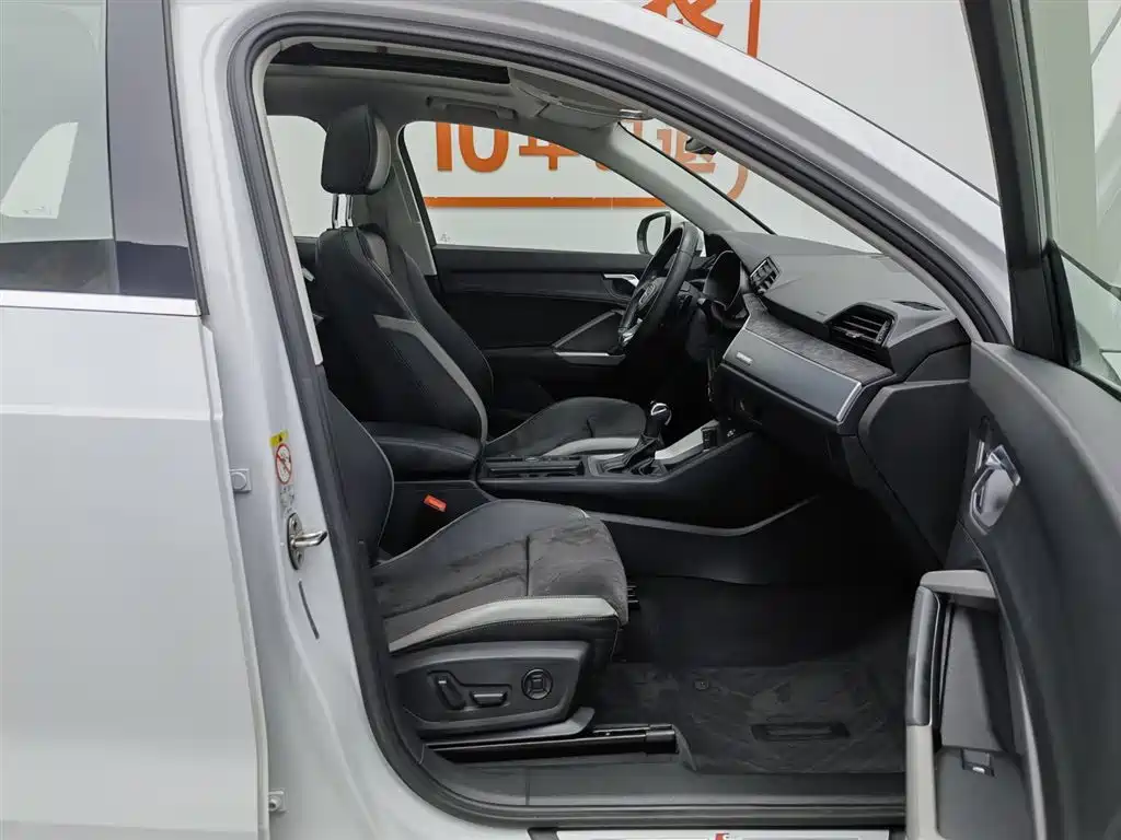 Audi Q3 2019 35 TFSI Fashion Sport фото 23