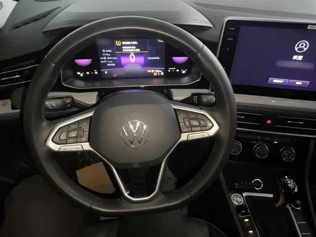Volkswagen Sagitar 2023 300TSI DSG Surpassing Edition фото 10