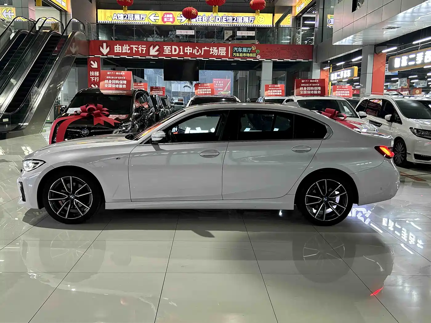 BMW 3 Series 2020 325Li M Sport Package фото 6