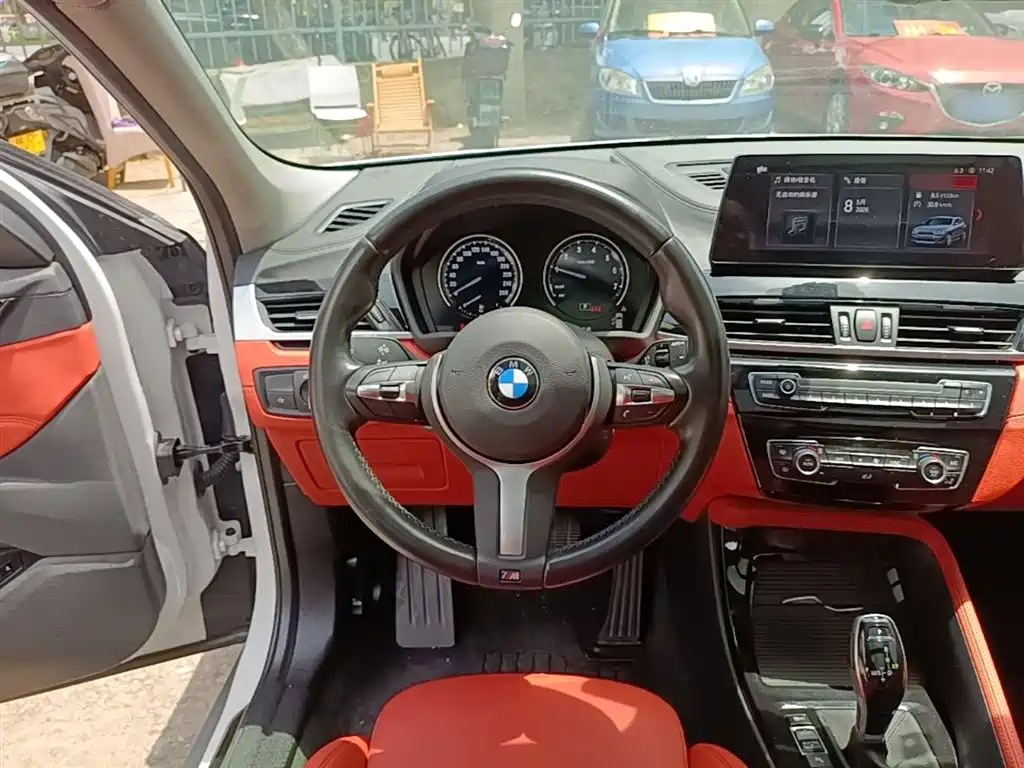 BMW X2 2021 Facelift sDrive25i M Off-Road Package фото 11