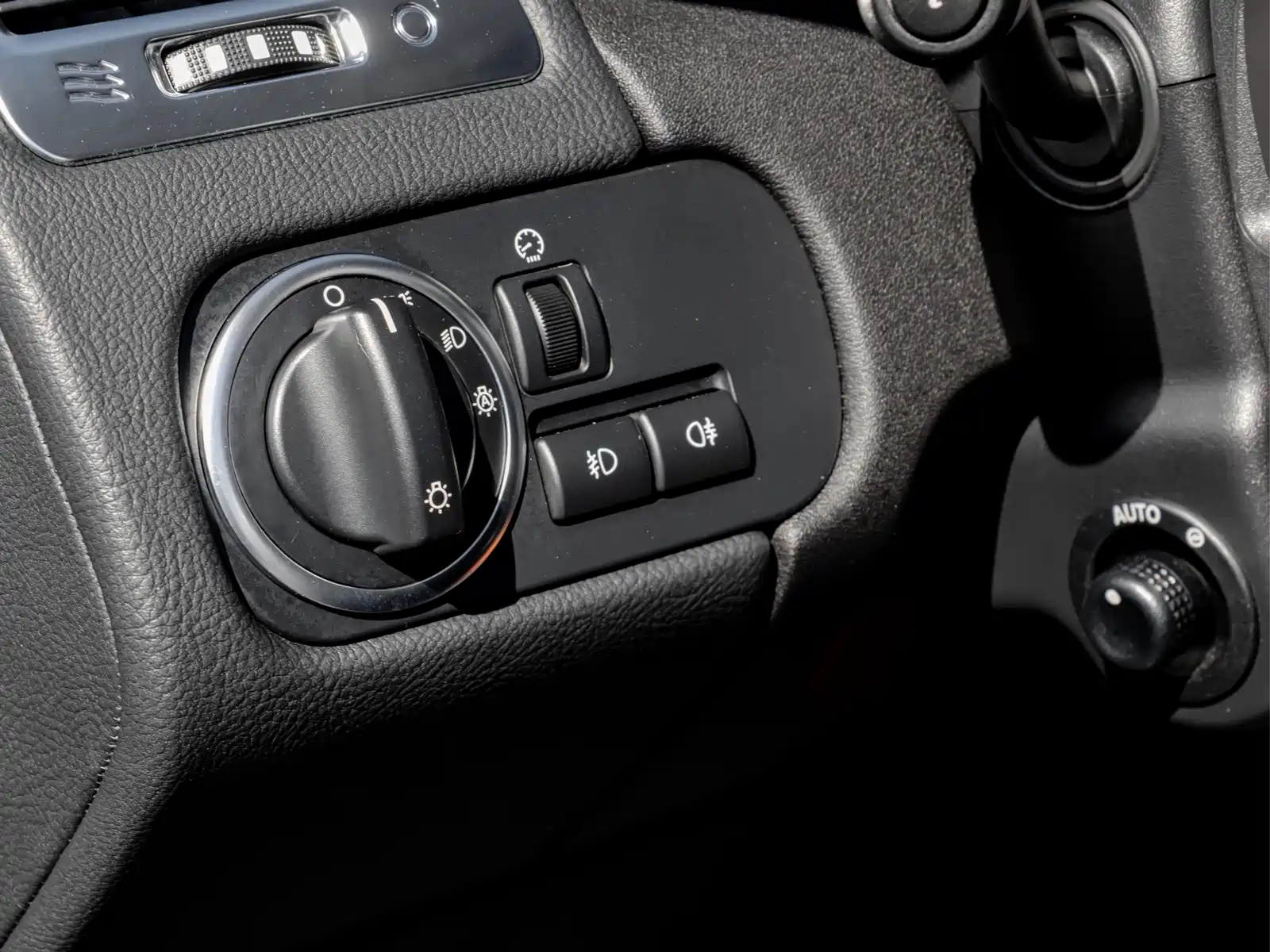 صورة 23 - Land Rover Range Rover Sport