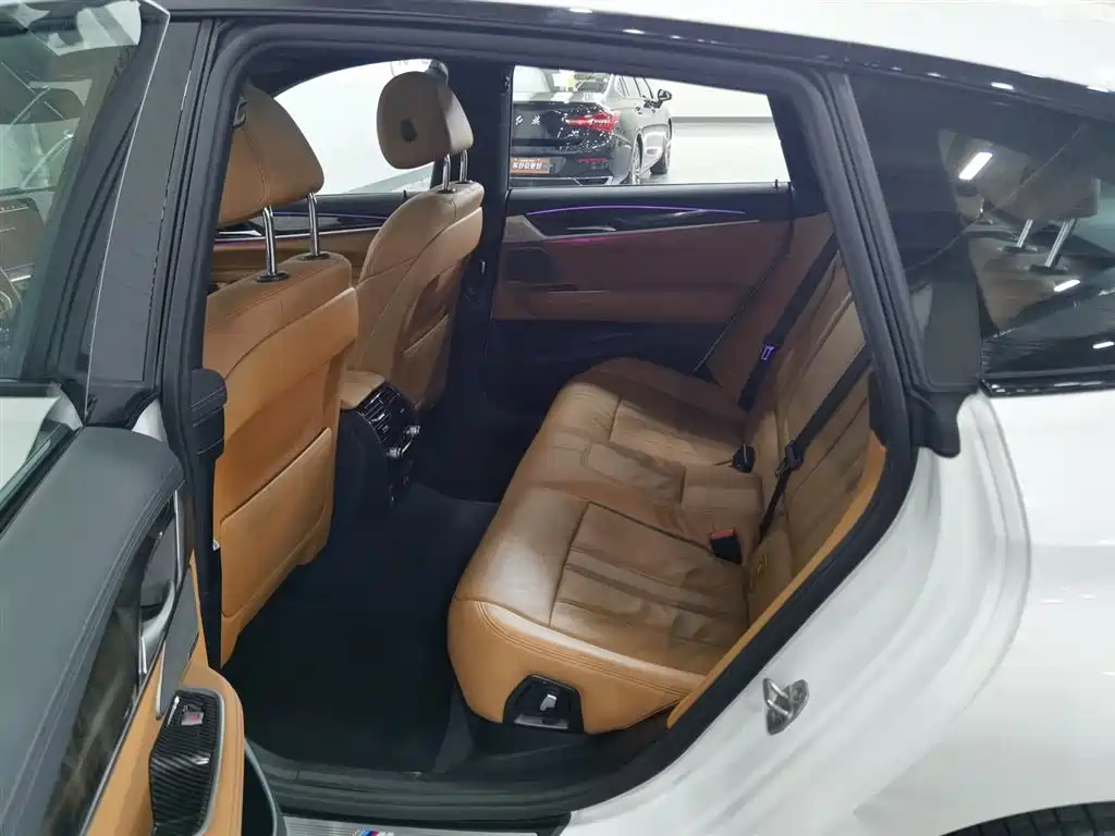 BMW 6 Series GT 2022 Model 630i M Sport Package фото 15
