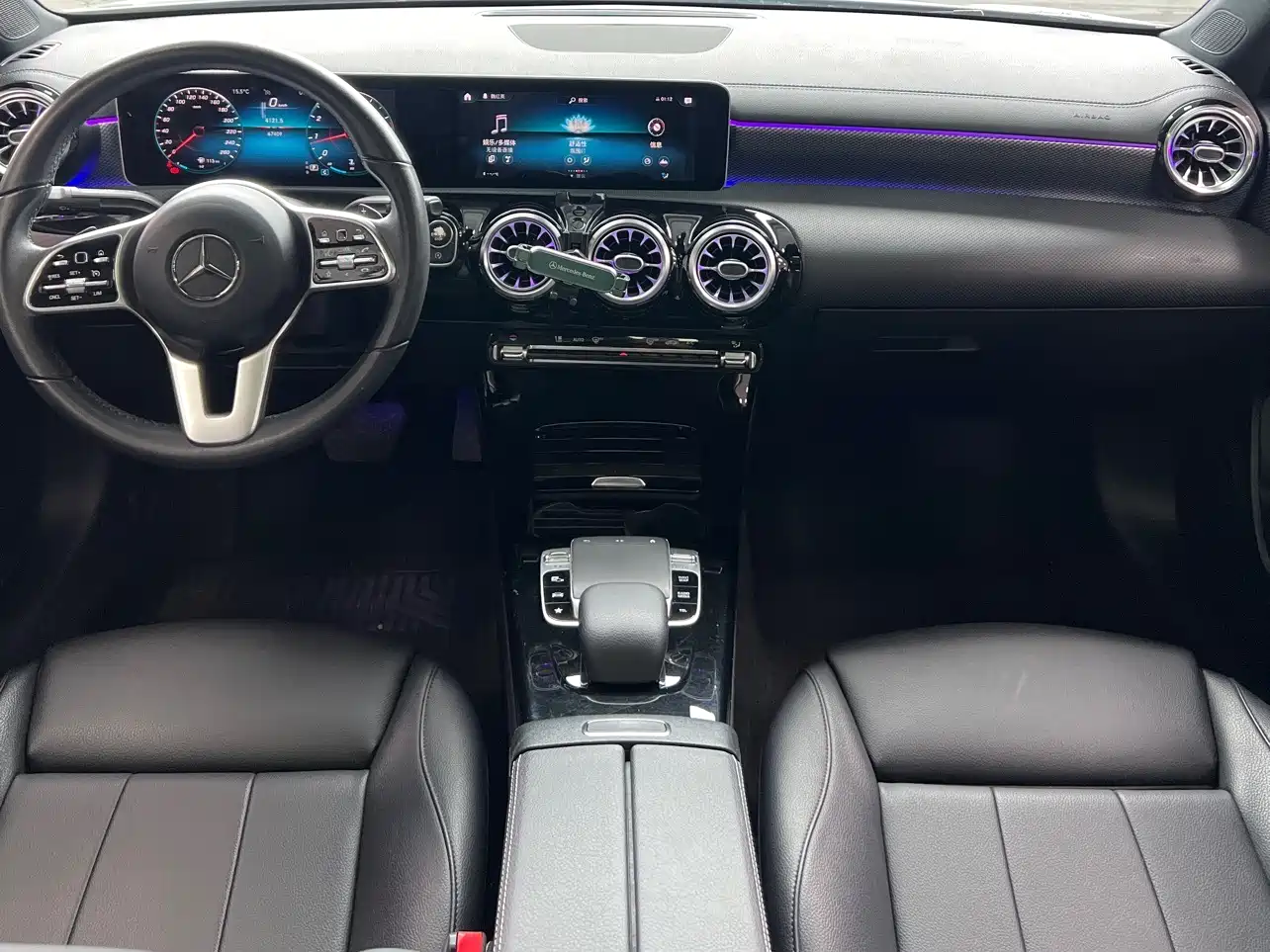 Mercedes-Benz A-Class 2019 A 200 L фото 7