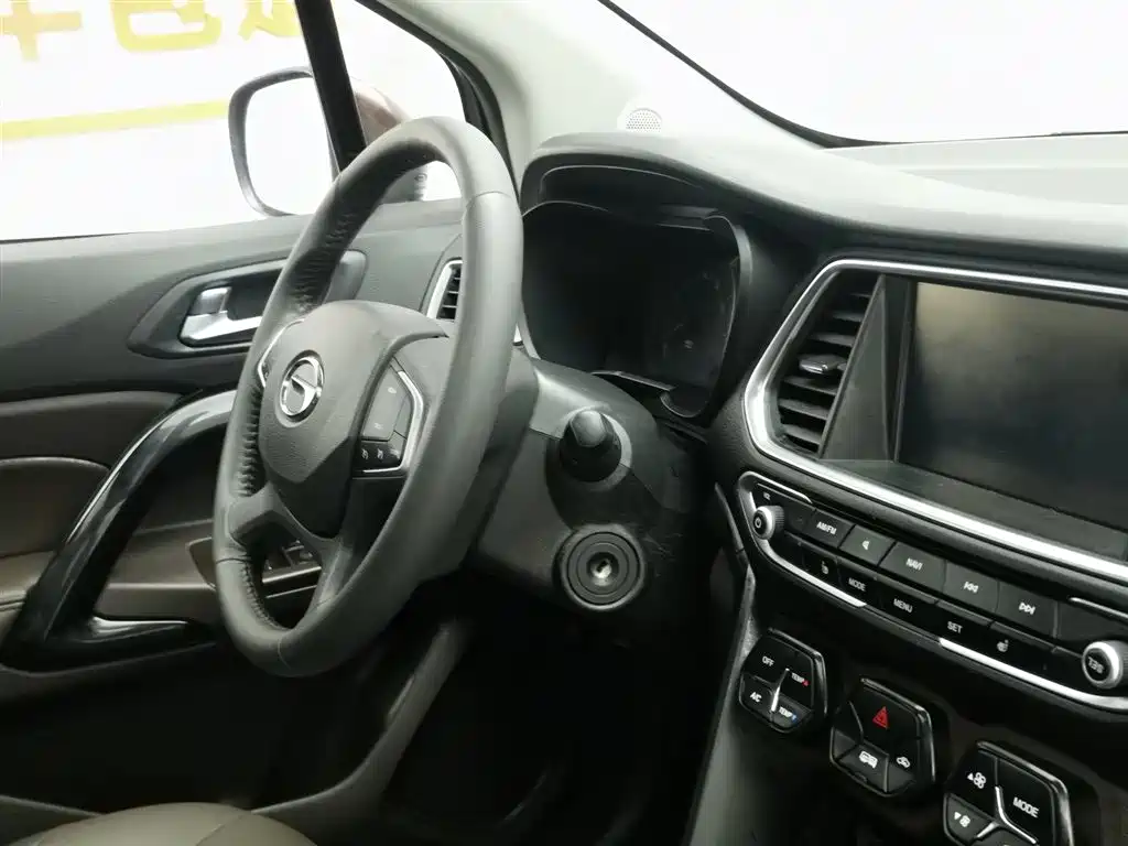 GAC Trumpchi Trumpchi GS4 2016 235T Manual Luxury Edition фото 22