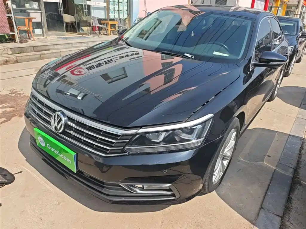 Volkswagen Passat 2017 330TSI DSG Prestige фото 2