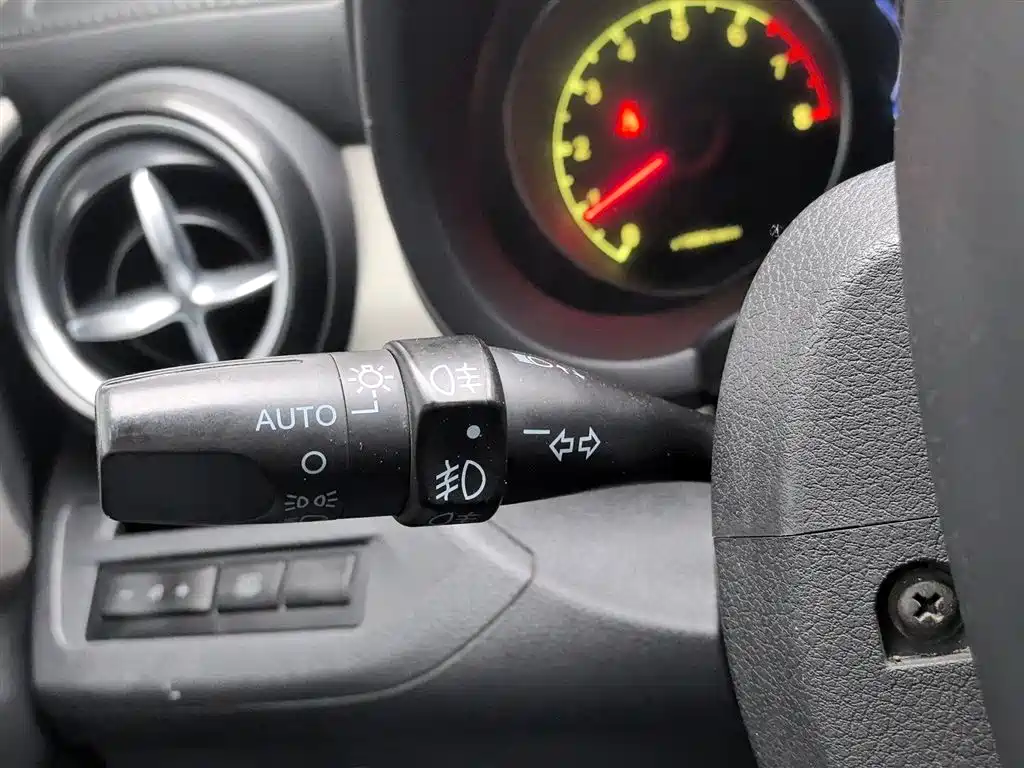 BYD Song 2016 1.5TI Manual Premium фото 21