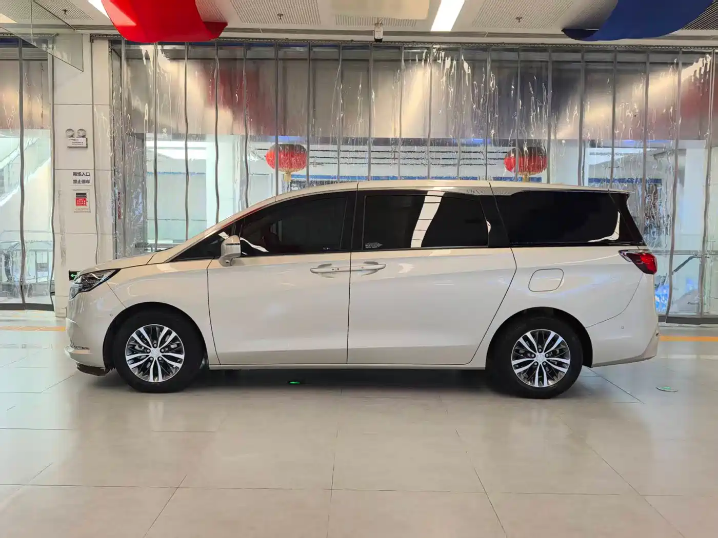 Buick GL8 2022 ES Landmark 653T Premium фото 2
