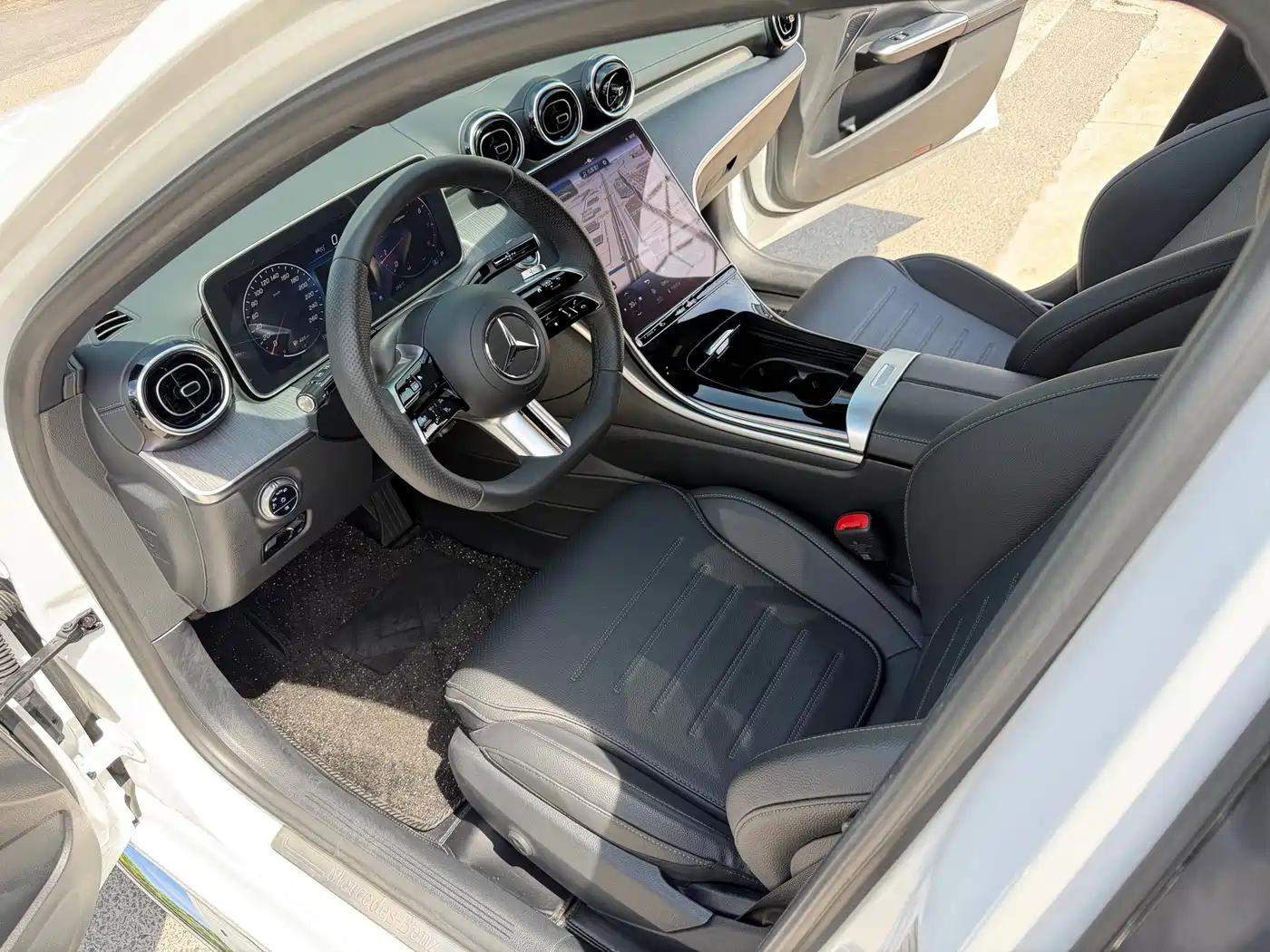 Mercedes-Benz C-Class 2023 C 200 L Sport фото 22