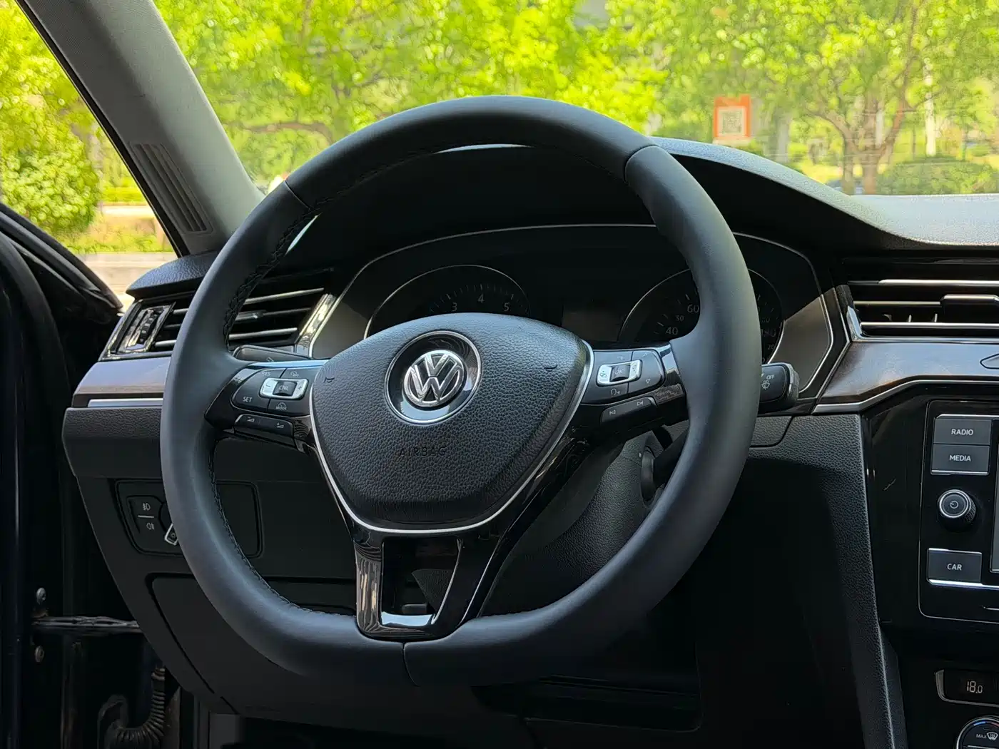 Volkswagen Magotan 2017 330TSI DSG Luxury фото 22