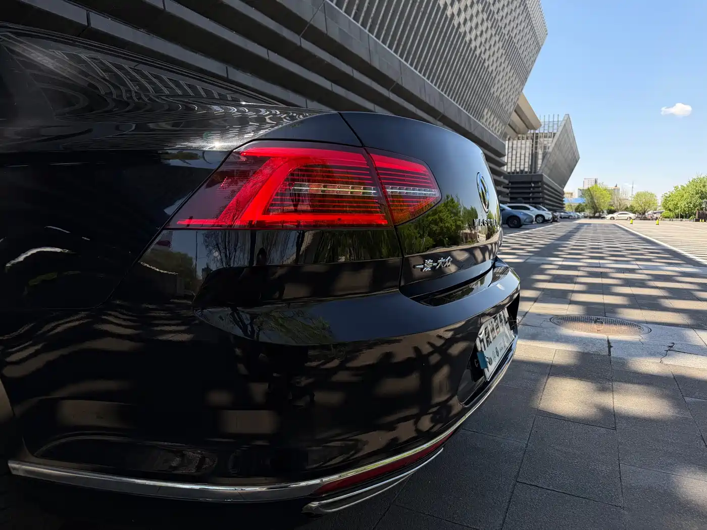 Volkswagen Magotan 2017 330TSI DSG Luxury фото 7