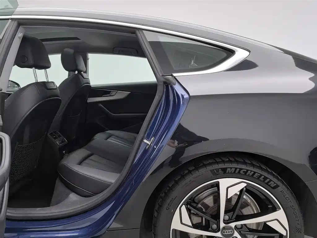 Audi A5 (Import) 2017 Sportback 40 TFSI Fashion фото 15