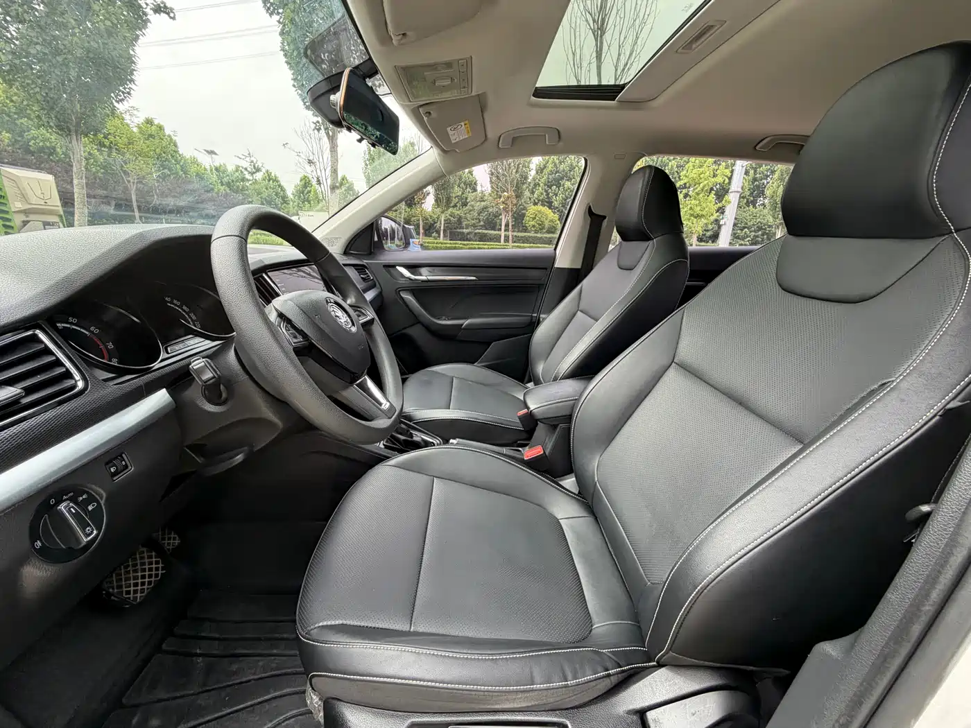 Škoda Kamiq 2021 1.5L Auto Comfort Edition фото 4