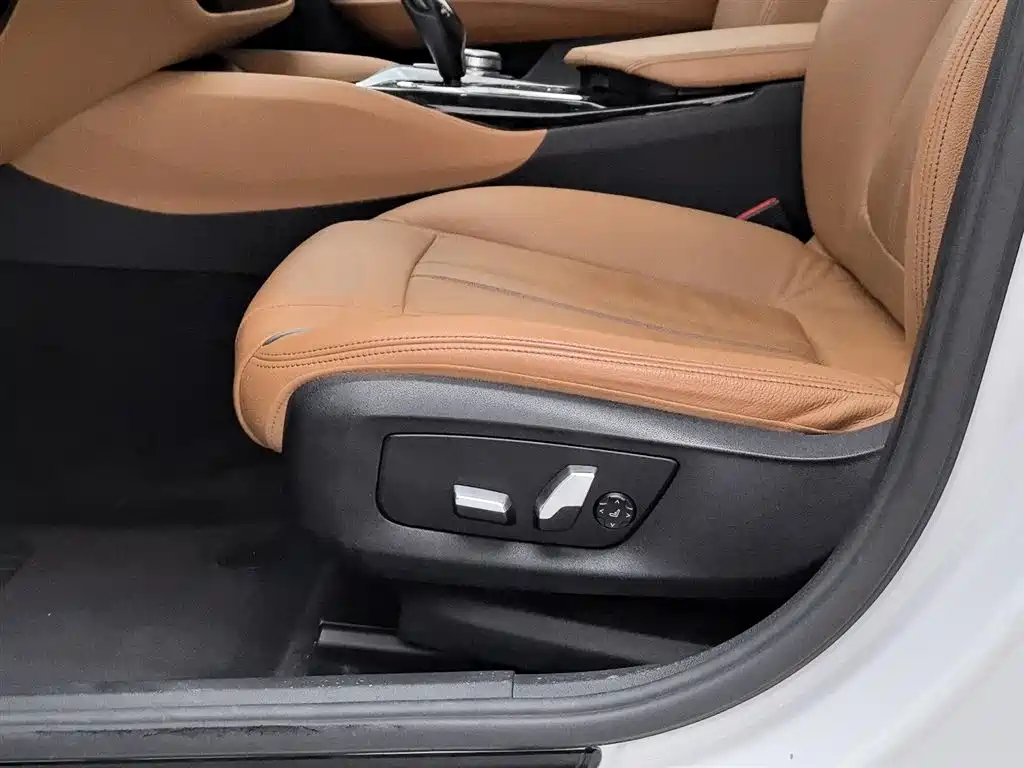 BMW 6 Series GT 2021 Facelift 630i Luxury Design Package фото 20
