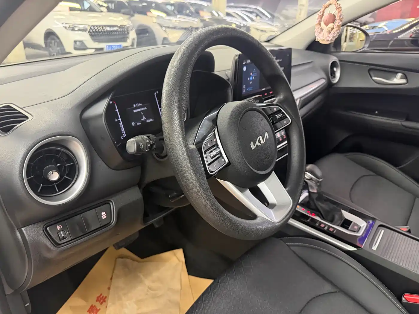 Kia K3 2021 Facelift 1.5L CVT Youth Edition фото 16