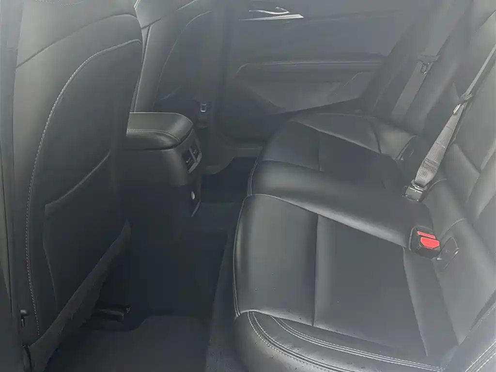 Cadillac CT4 2021 28T Fashion Edition фото 18