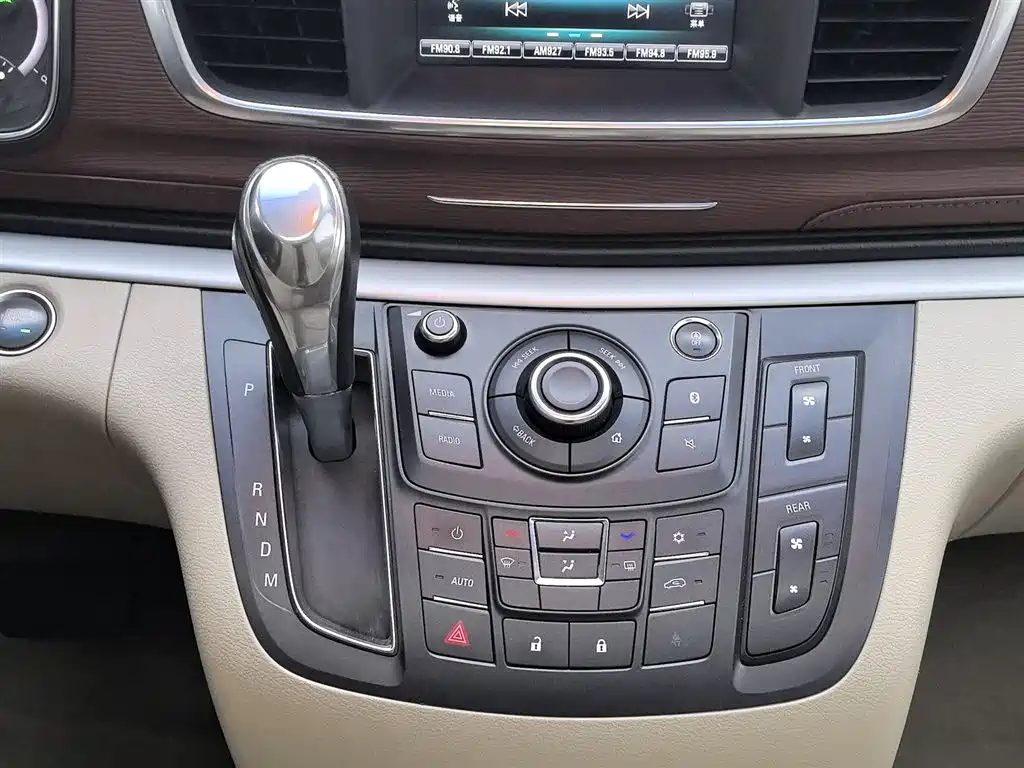 Buick GL8 2018 28T Luxury Model China VI фото 13